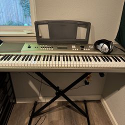 Yamaha YPG 235 Keyboard For Sale