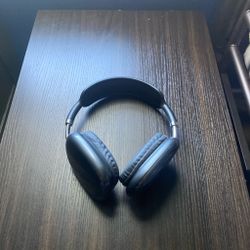 Apple Like  Headphones