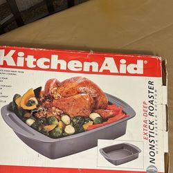 Kitchen Aid Nonstick Roaster (NEW) 