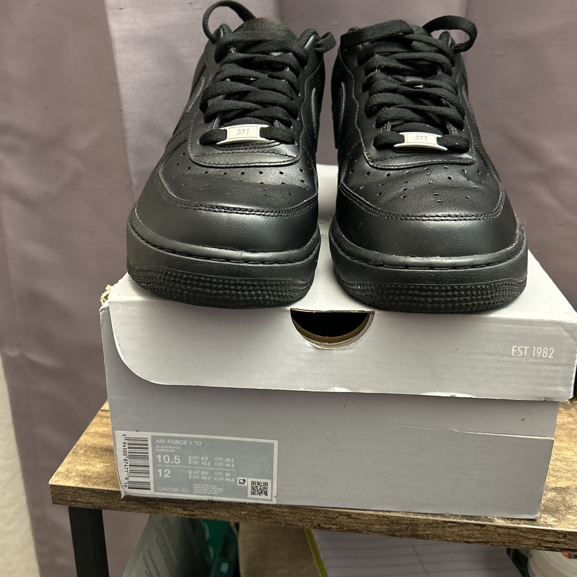 Nike Air Force 1