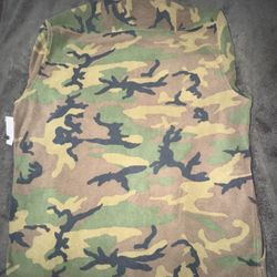 vans camo button down fleece