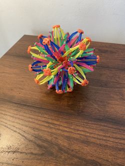 Hoberman Sphere 