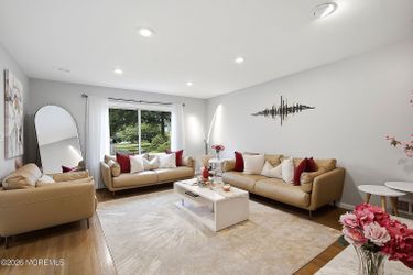 Hallie Leather Living Room Set