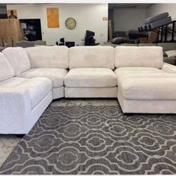 New 4 Piece Modular Sectional Couch! Includes Free Delivery 🚚!
