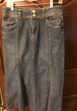 Denim skirt