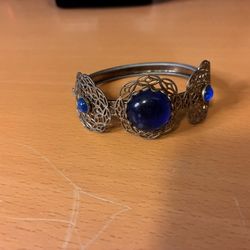 Costume Jewelry- Bracelet 