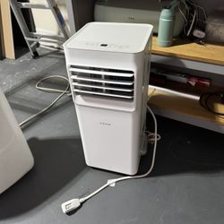 AC UNIT
