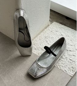 Oak + Fort metallic silver ballet slippers women’s size 8