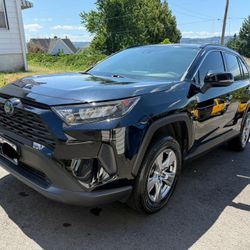 2022 Toyota RAV4 Hybrid Le Awd 