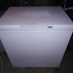 Great Working 5 Cu Ft  Box Freezer 