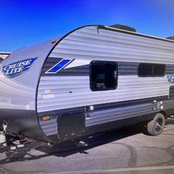 2013 SALEM SELECT 177FQ