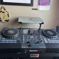 Numark Mixstream Pro