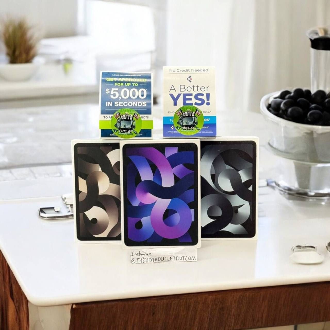 6340495 10.9” Apple iPad Air 5th Gen M1 chip WiFi + cellular Unlocked 64gb