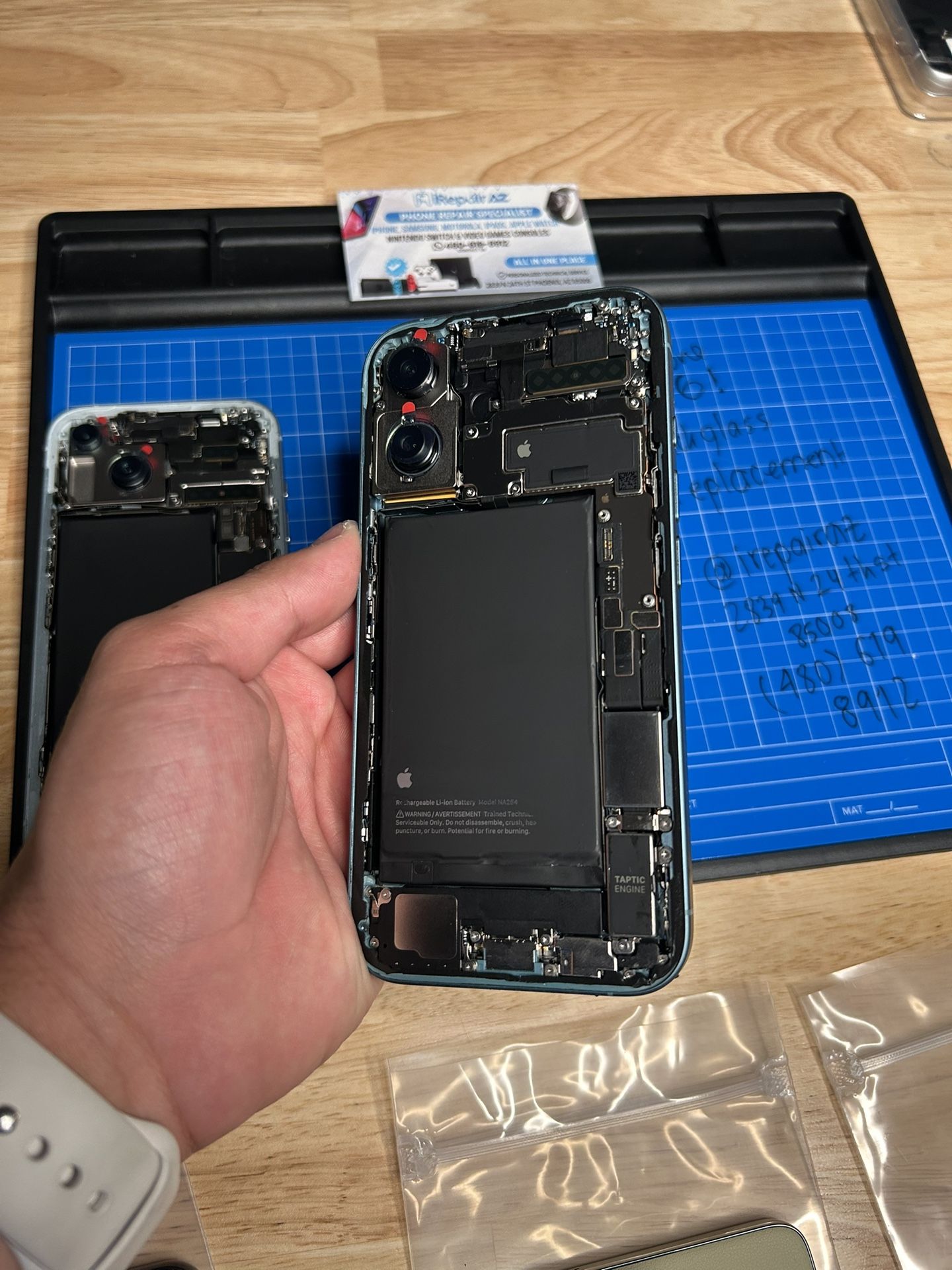 iPhone 16 Backglass | Screen
