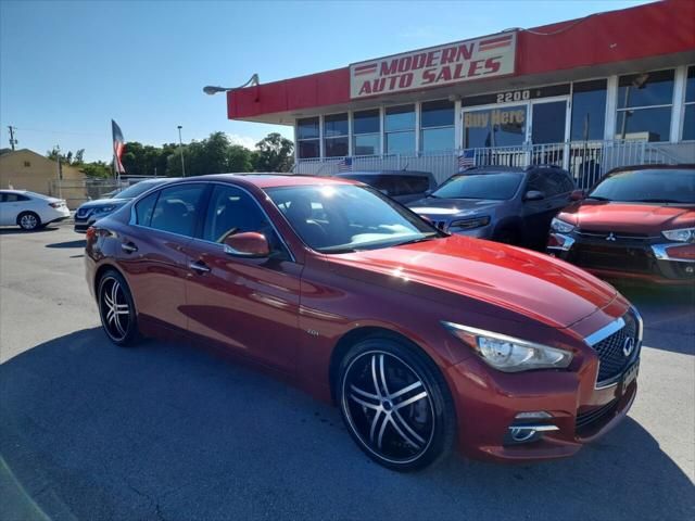 2016 INFINITI Q50