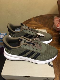 Tenis Nuevos Size 9 De Hombre Marca Adidas New Never Used