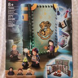 LEGO Harry Potter Hogwarts Moment: Potions Class 76383 Brick-Built Playset with Professor Snape’s Potions Class, New