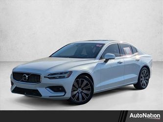 2022 Volvo S60