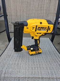 Dewalt