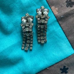 Vintage Clip On Earrings