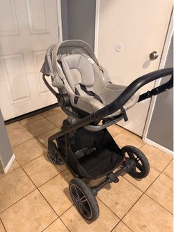 Nuna mixx stroller