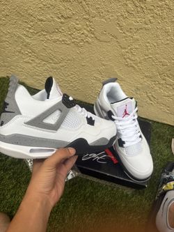 Jordan 4 White Cements