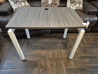 Desk Table