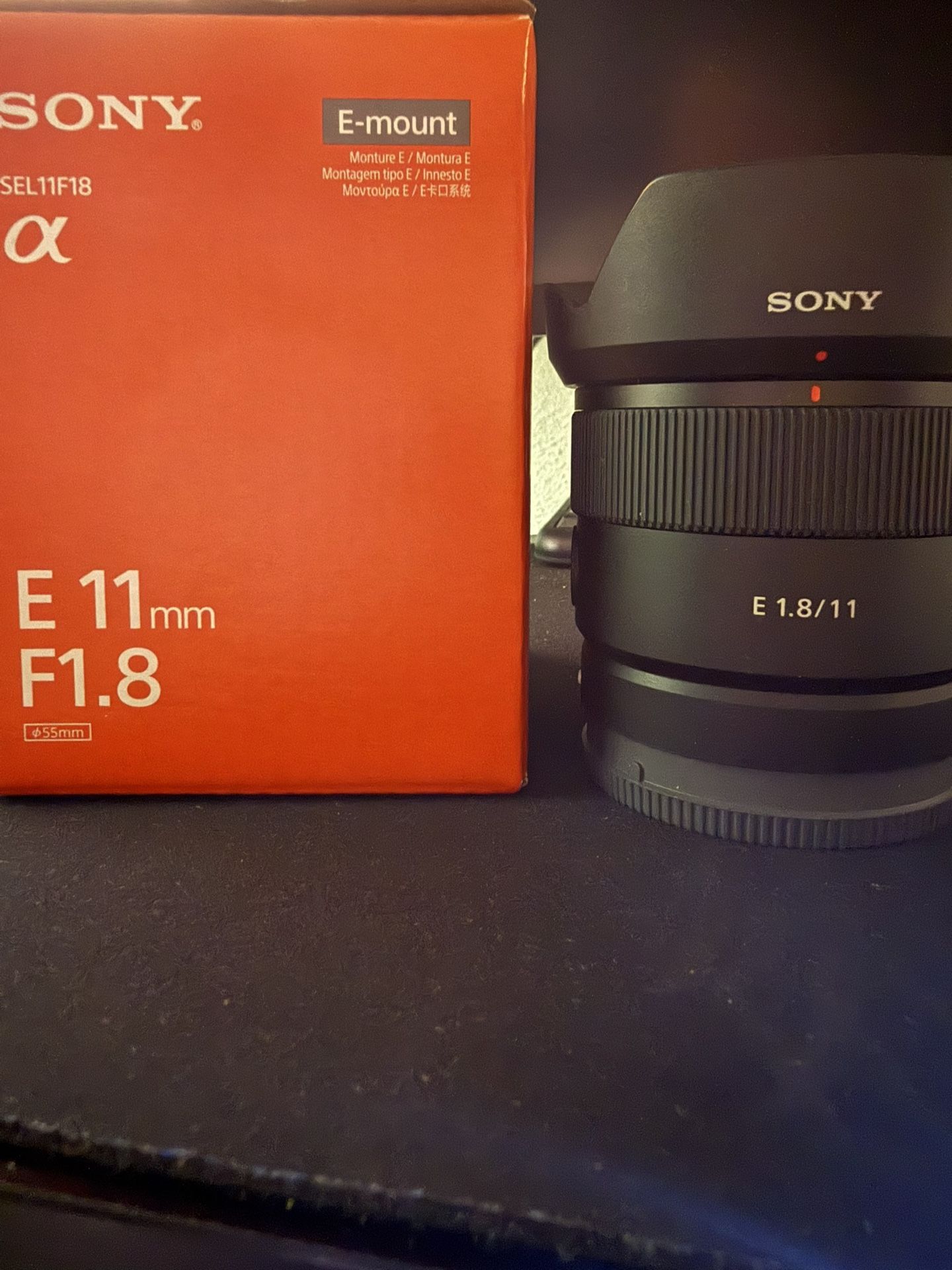 Sony E 11mm f/1.8 APSC Lens