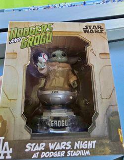 LA Dodgers Star Wars Night Limited Baby Yoda Grogu Collectible– Exclusive Stadium Giveaway