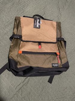 Flowfold Backpack 🎒 