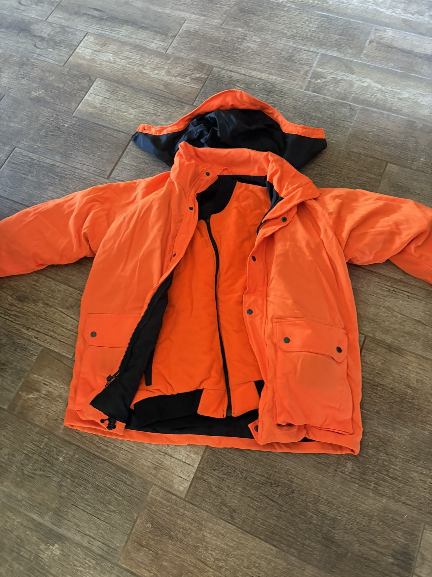 Deluxe Hunting Jacket With Inner Liner very warm