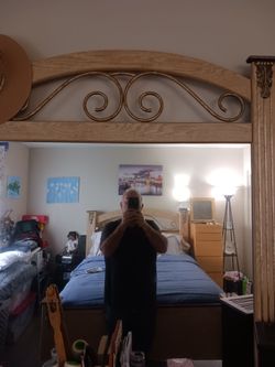 Queen size  bedroom set