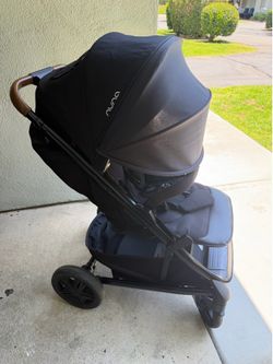 NUNA TAVO STROLLER AND TAVO CAR SEAT