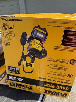 DEWALT 3400 PSI 2.5 GPM Gas Pressure Washer with Maintenance-Free Pump, Heavy-Duty Commercial Cold Water Power Washer