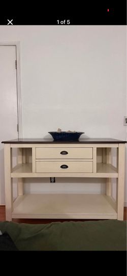 Ashley media table/entry way table