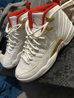 Jordan 12s Size 4y.