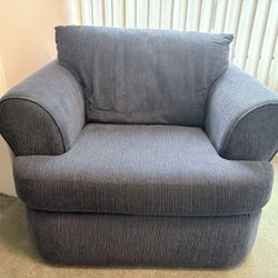 Chair & Couch
