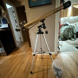 Tasco Luminova Telescope - Like New MUST PICK UP $10