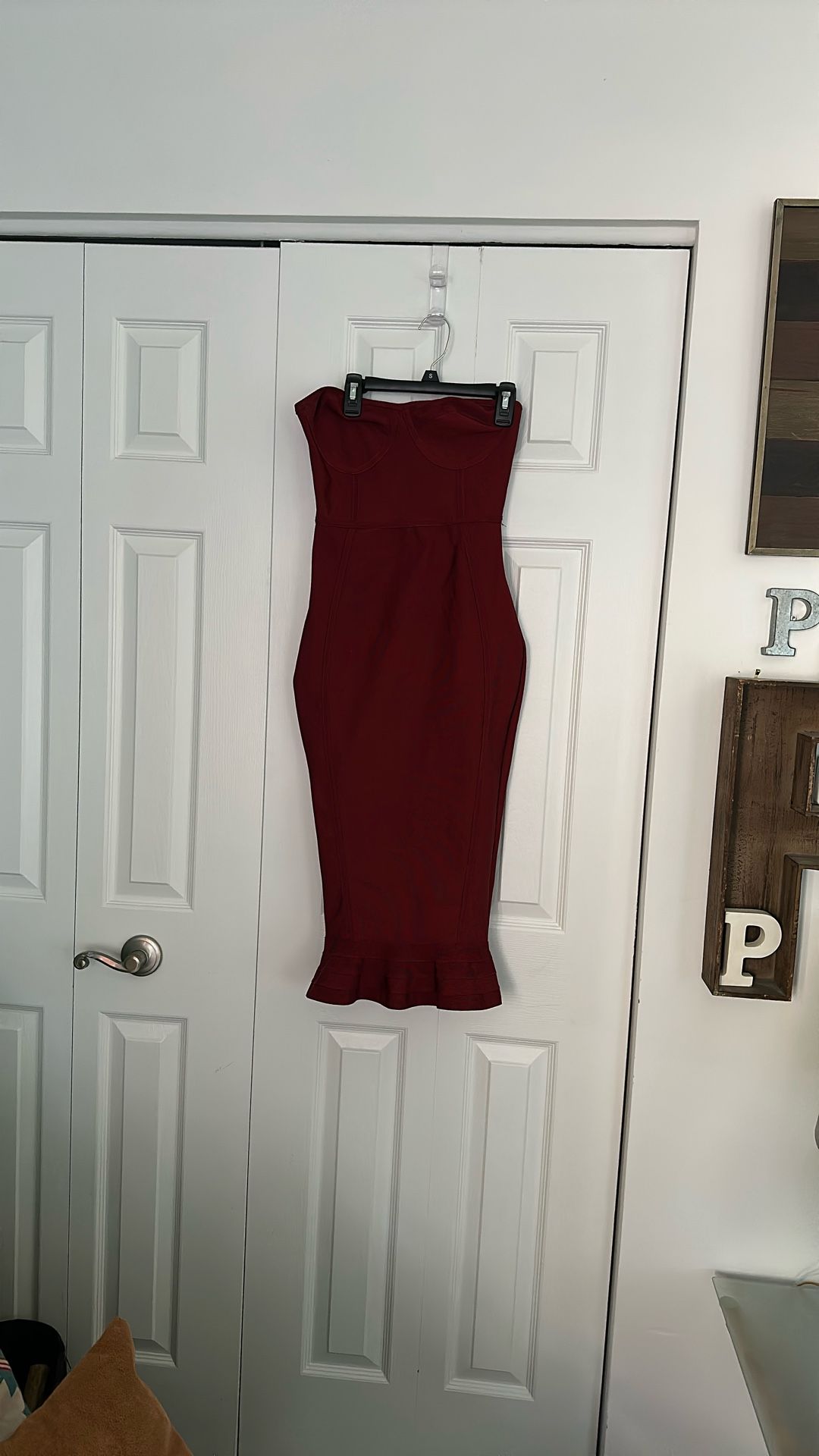 PLT Wine Bandage MIDI Dress
