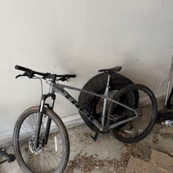 Trek Marlin Mountain Bike