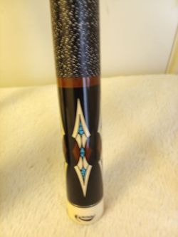 Rhino  Professional Pool Cue And Leather Case