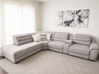 City Furniture Power Reclining Sectional with Chaise & Cupholders
