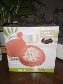 Small meat shredder