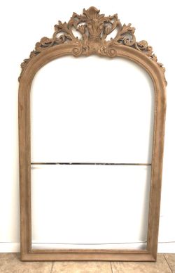 Large Frame Props
