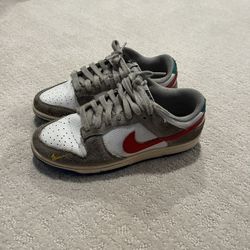 Nike Dunk “Light Iron Ore Red Blue” size 6.5