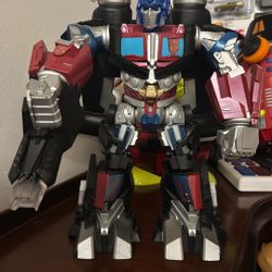 Optimus Prime Mega Power Bot Transformers Jet Power Light-Up Talking 11"