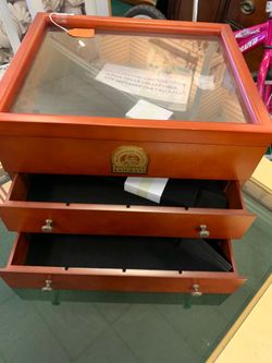 Display case