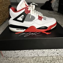 Jordan Fire Red 4s