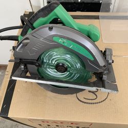  Hitachi 15 Amp 7-1/4-Inch Circular Saw 