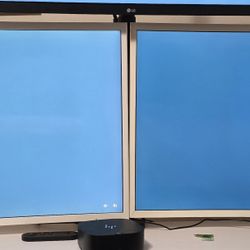 Samsung Curved Monitors 